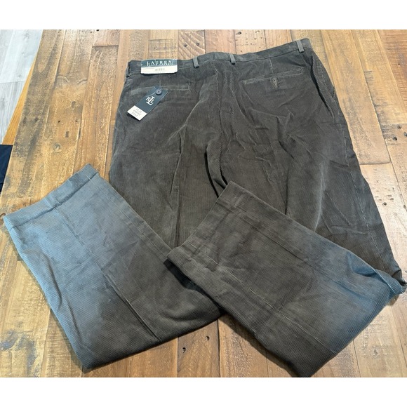 NWT $65 Men's Lauren Ralph Lauren Green Corduroy Pants 36Wx32L Flat front Pant - Picture 2 of 11